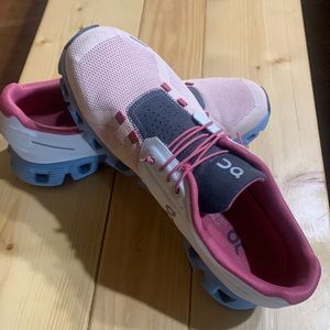 On cloud shoes like new